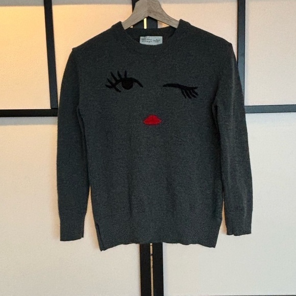 Kate Spade Broome Street Winking Eye
Gray Sweater Womens Size XS - Picture 1 of 14